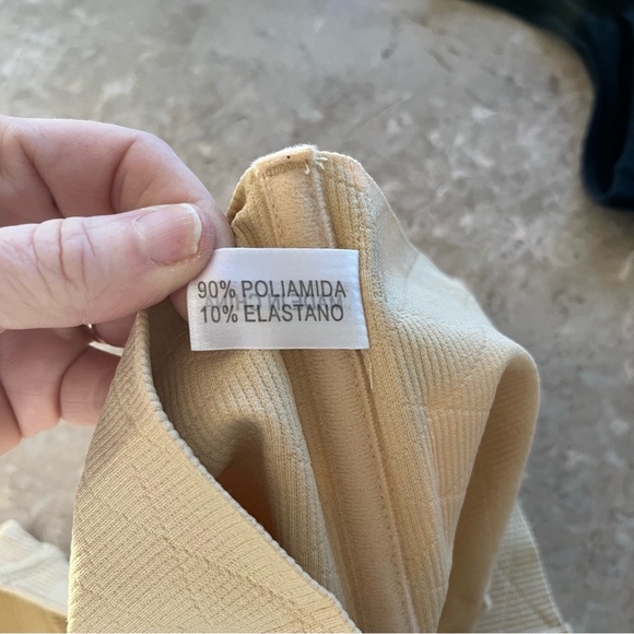 Thong shape wear seemless panty - Picture 7 of 7